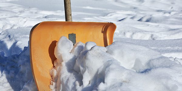 Shoveling the driveway before your winter move in will help eliminate dirty floors.