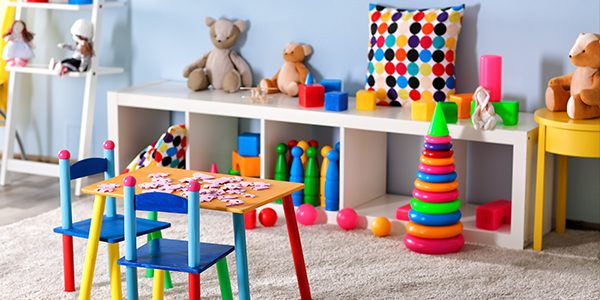 A organized children's playroom can be achievable if you learn how to declutter toys.